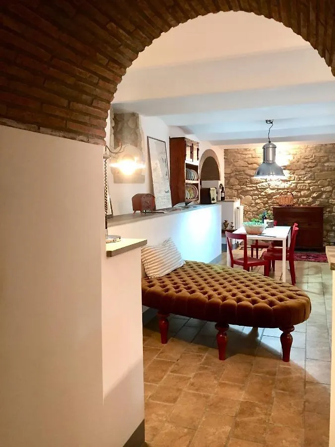 La Taverna Fra Le Colline Arezzo 0*,